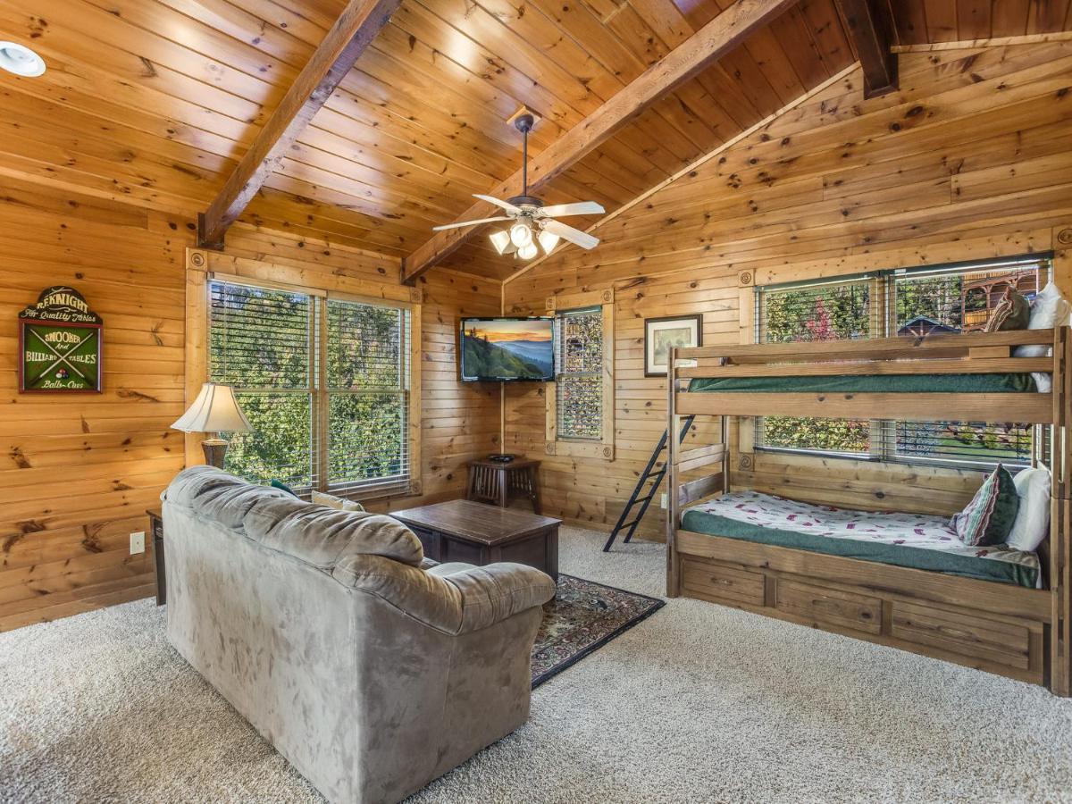 Heaven'S View, 2 Bedrooms, Sleeps 10, Hot Tub, Pool Table, Arcade, Jacuzzi Gatlinburg Exterior foto